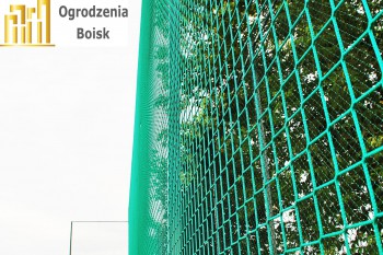 Boisko sportowe - Trwała siatka na boisko - Trwałe siatki ochronne